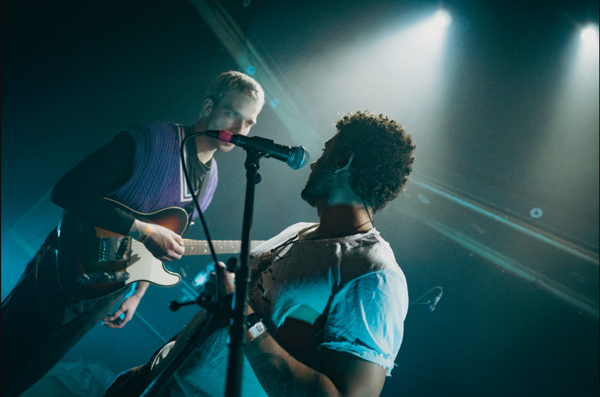 Band_3.png