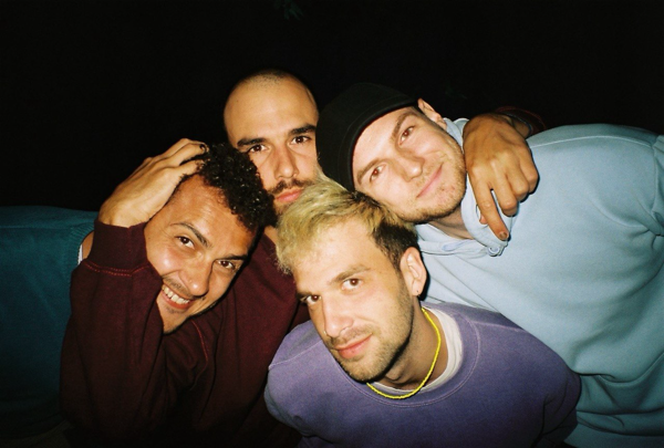 Band_6.png
